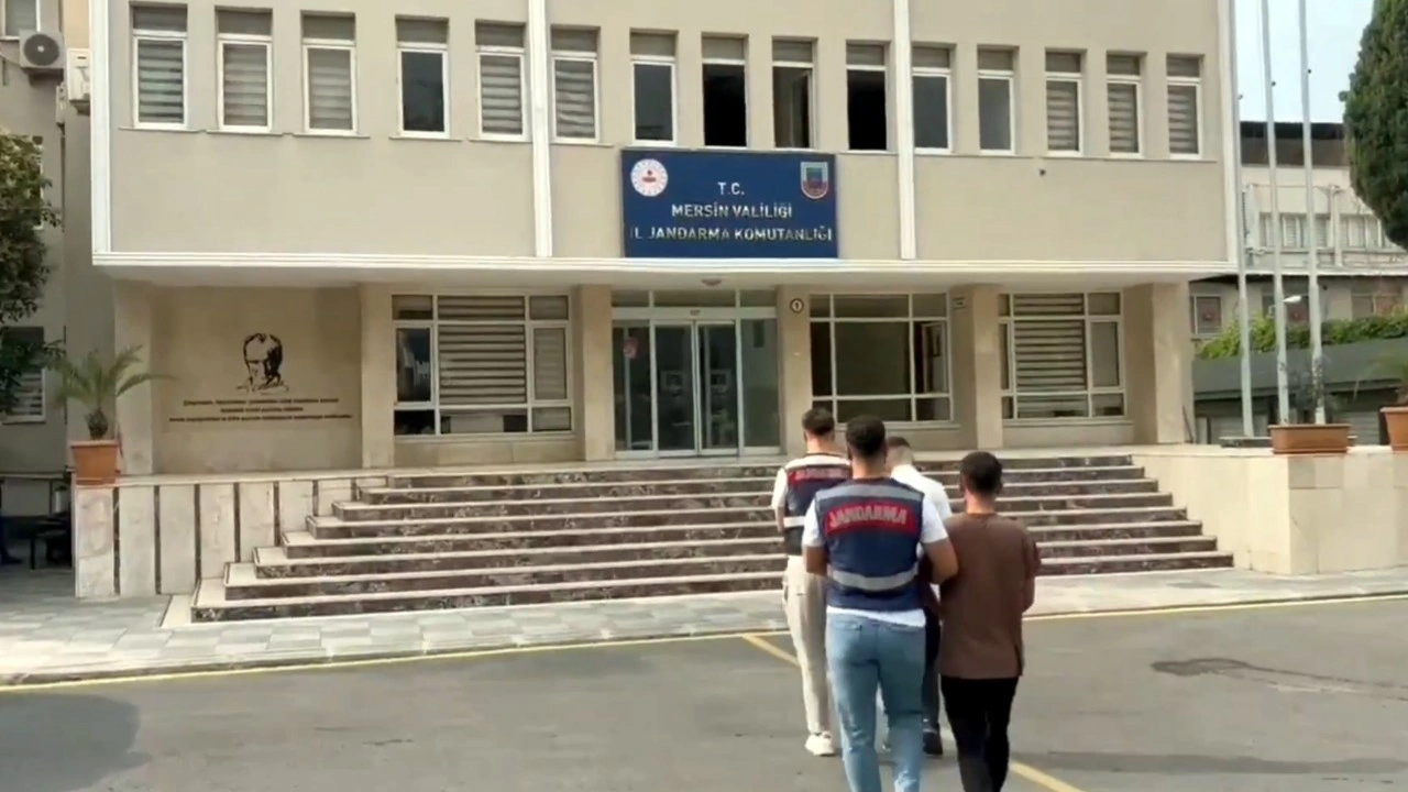 15 ilde siber suç operasyonu; 51 şüpheli tutuklandı