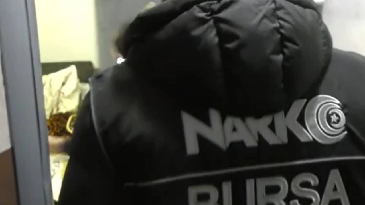 3 ildeki uyuşturucu operasyonunda 16 gözaltı; 50 milyon liralık mal varlığına el konuldu