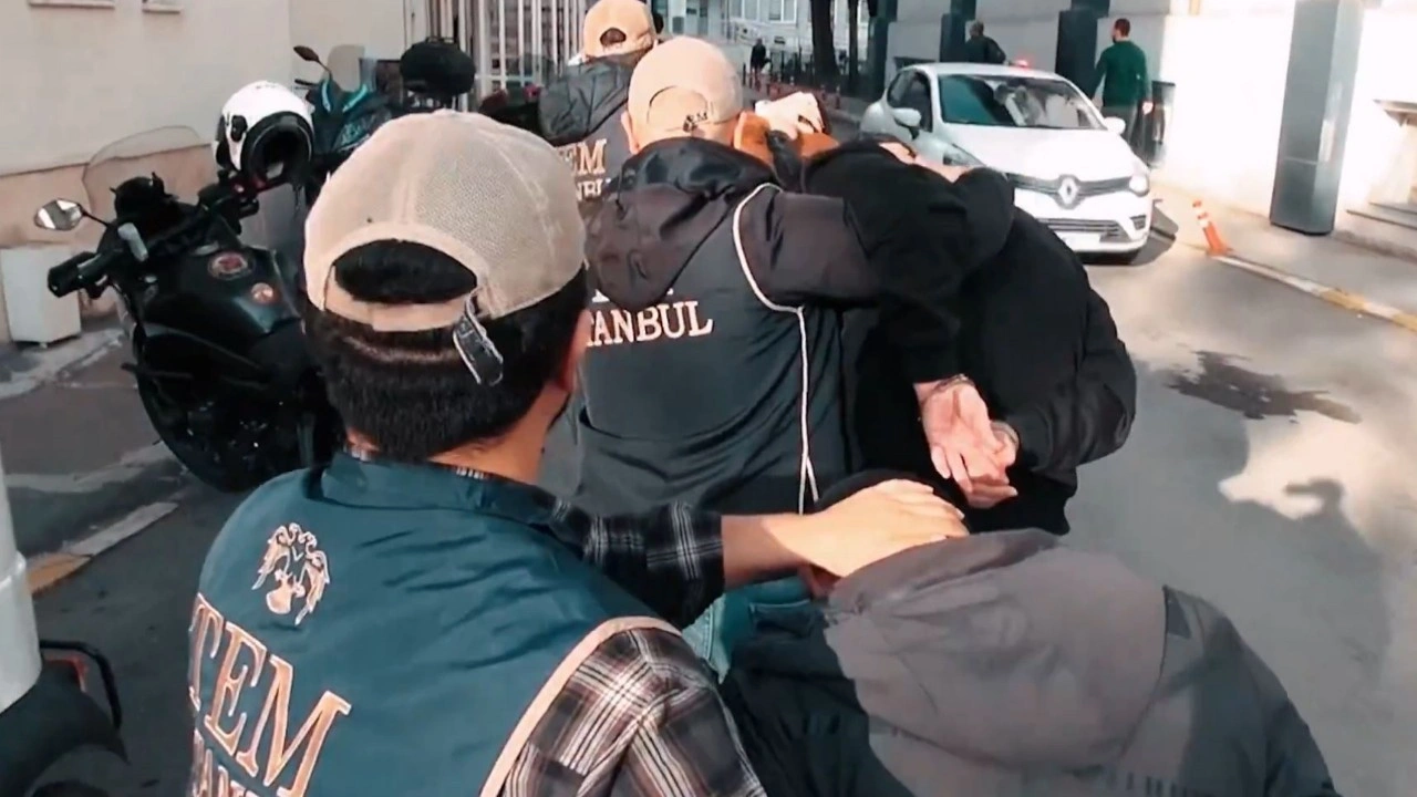 33 ilde DEAŞ operasyonu: 51 tutuklama