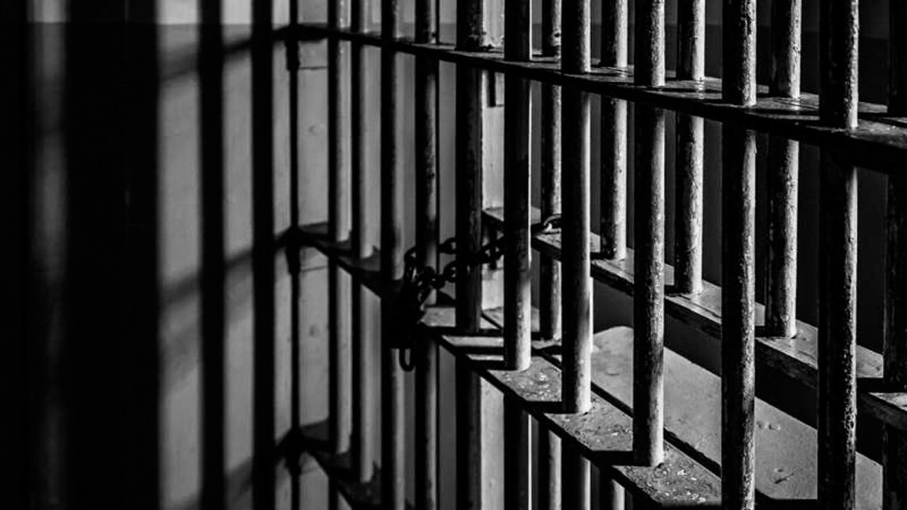 51 yıl kesinleşmiş hapis cezası bulunan firari hükümlü yakalandı
