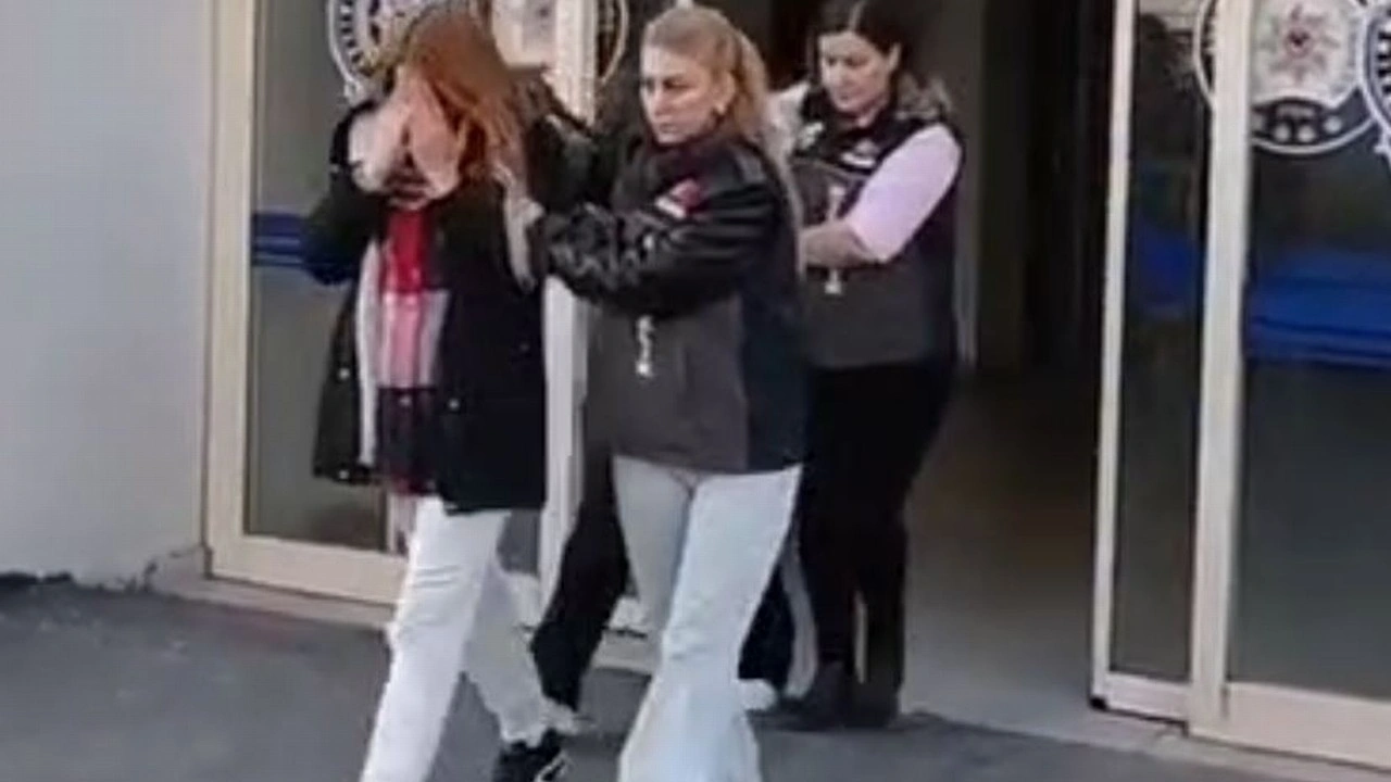 Ankara'da dairelerden ziynet eşyası çalan 2 şüpheli yakalandı