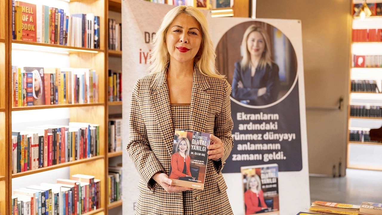 Bahçeşehir Koleji Genel Müdürü Dr. Özlem Koç, ‘İnternette Dijital Yanılgı’ adlı kitabını tanıttı