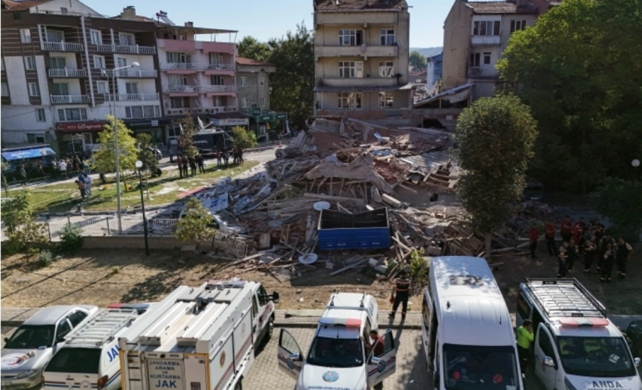 Balıkesir'de 237 artçı deprem oldu