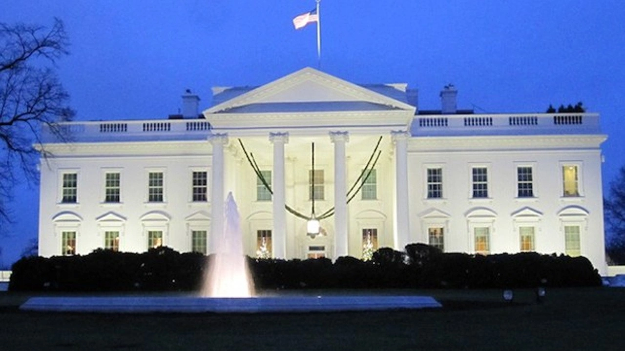 Beyaz Saray: "ABD Başkanı Trump, Suriye Cumhurbaşkanı Şara ile görüşecek"