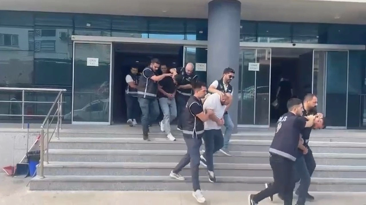 Bombalı eylem hazırlığındaki suç örgütüne yönelik operasyonda 4 tutuklama
