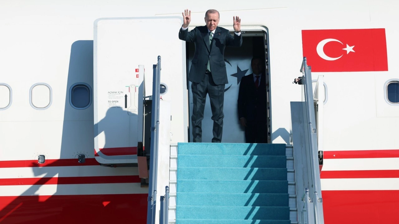 Cumhurbaşkanı Erdoğan, Azerbaycan'a gitti