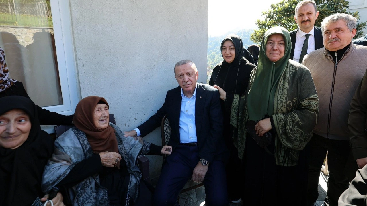 Cumhurbaşkanı Erdoğan'dan Ayder Yaylası'na ziyaret