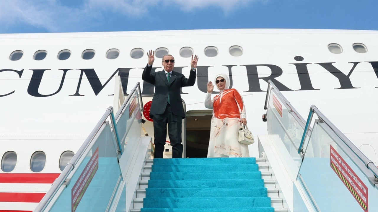 Cumhurbaşkanı Erdoğan Katar'a gitti