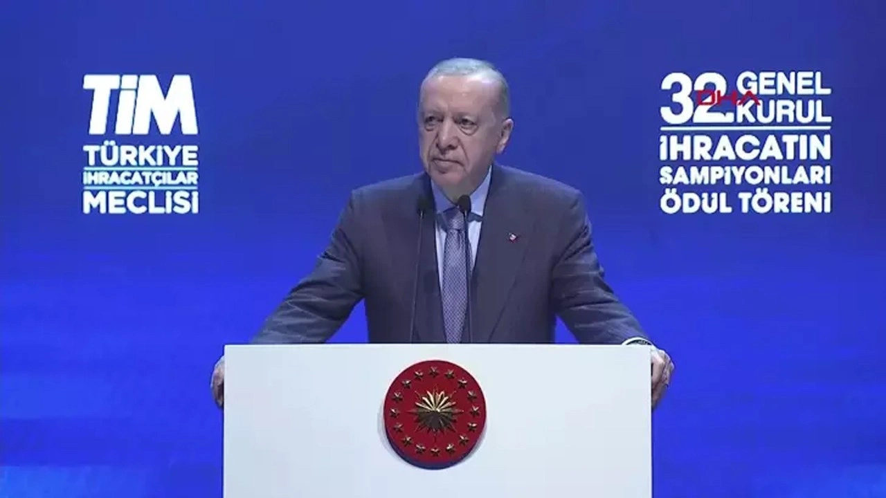 Cumhurbaşkanı Erdoğan: "Yıl sonunda enflasyonda 20'li rakamları görmeyi bekliyoruz"