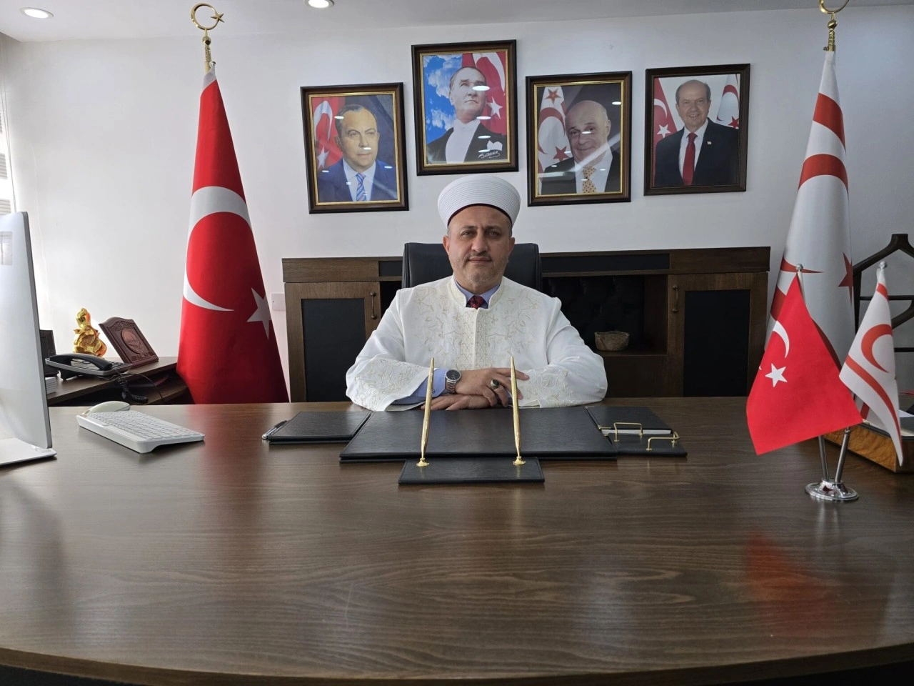 Din İşleri Başkanı Moral, Hz. Muhammed’e yönelik hakaret içerikli karikatürü kınadı