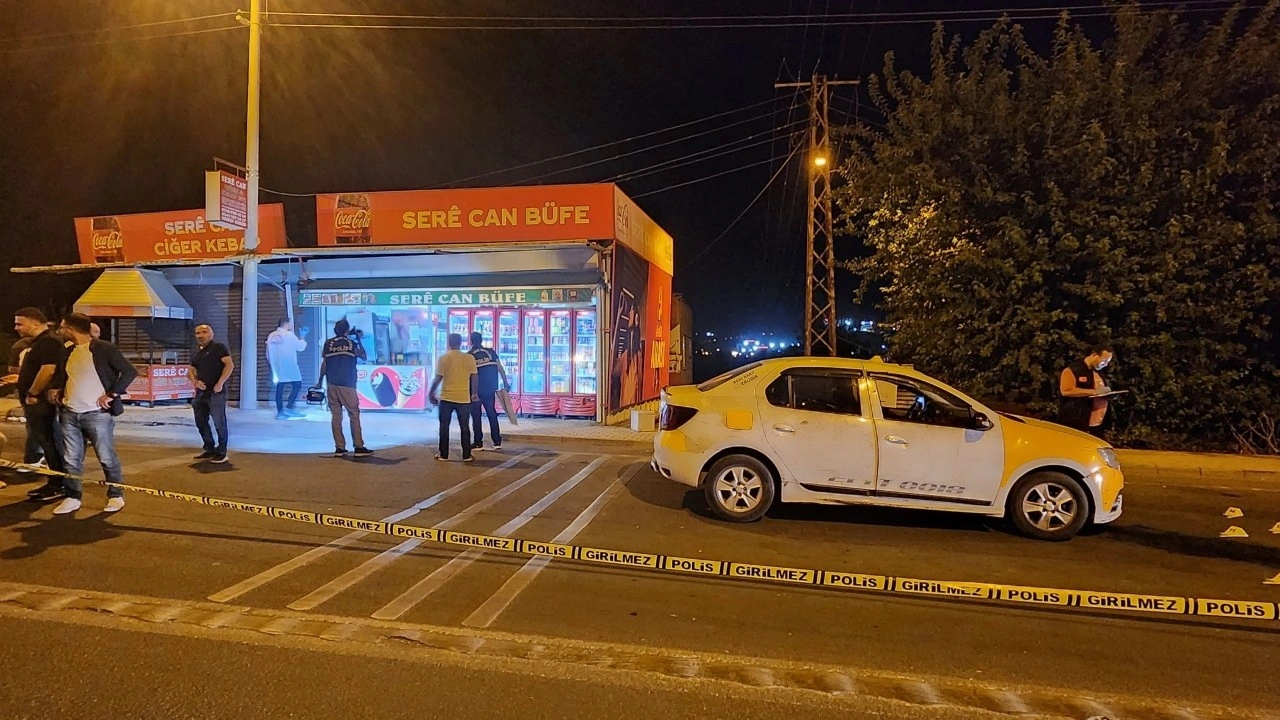 Diyarbakır'da iki grup arasında silahlı kavga: 2 ölü, 5 yaralı