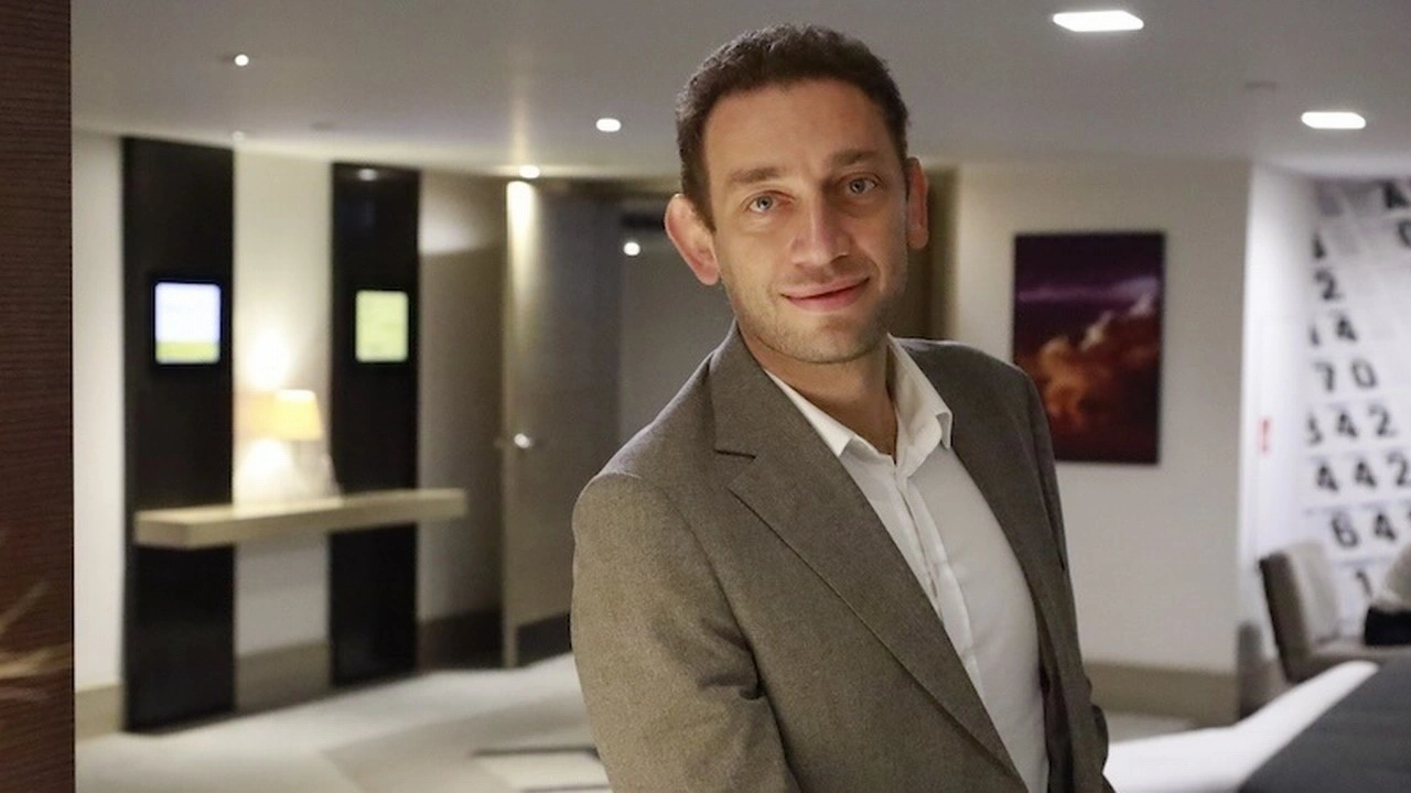 Dr. Emirhan Altunkaya: "Genç kuşaklar, liderlik tanımını beklentileriyle değiştiriyor"