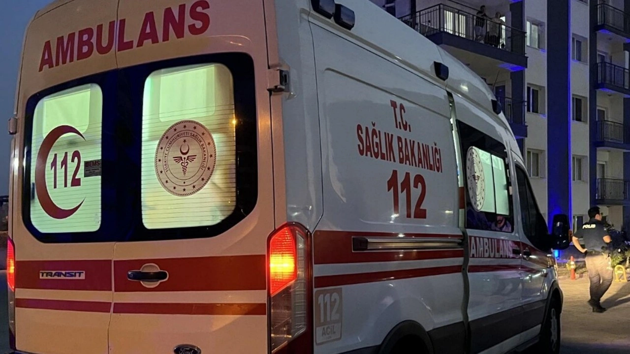 Evde düşerek yaralandığı belirtilen adamı, eşinin bıçakladığı ortaya çıktı