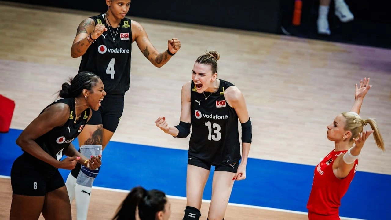 Filenin Sultanları İtalya'ya 3-2 mağlup oldu