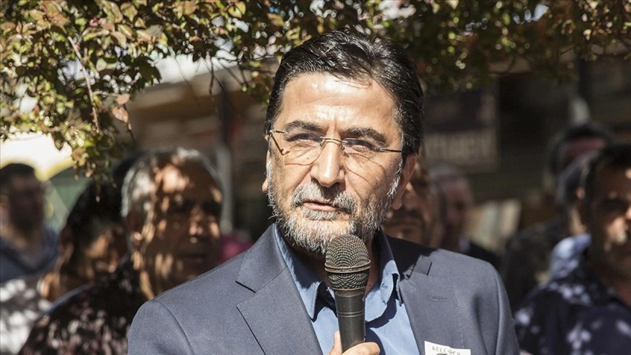 Gazeteci, yazar Nihat Genç hayatını kaybetti