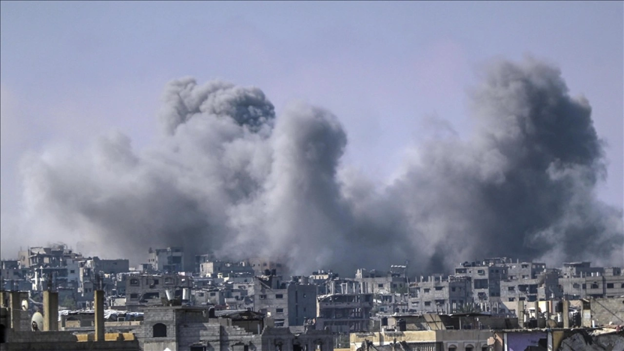 Gazze Şeridi’nden sosyal medyaya taşan feryat: #Gazze_Açlıktan_Ölüyor