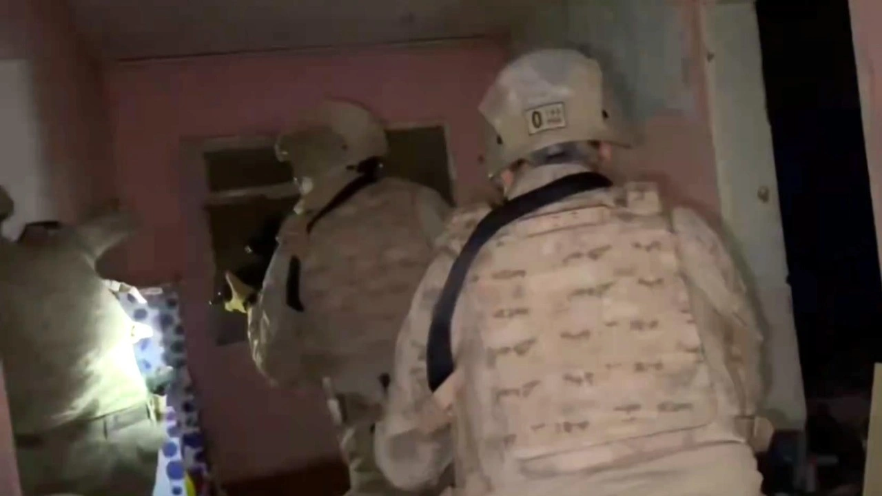 İstanbul'da DEAŞ operasyonu: 12 gözaltı