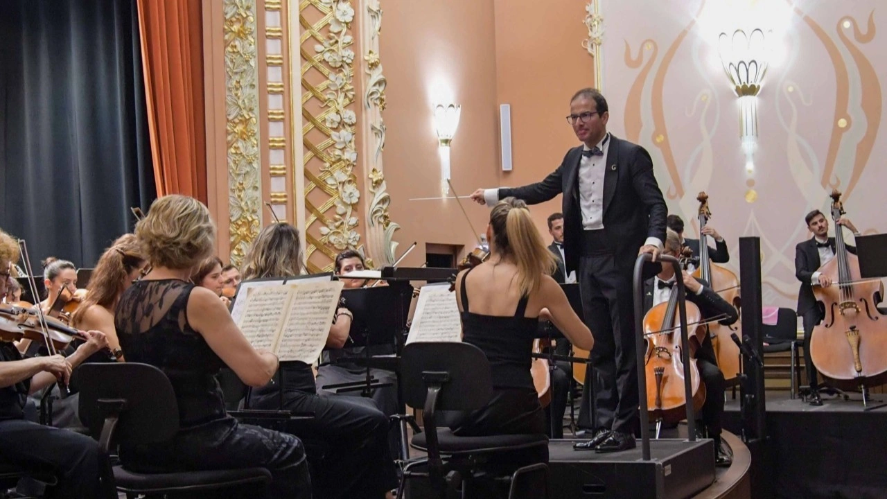 İstanbul Devlet Senfoni Orkestrası, Romanya'da konser verdi