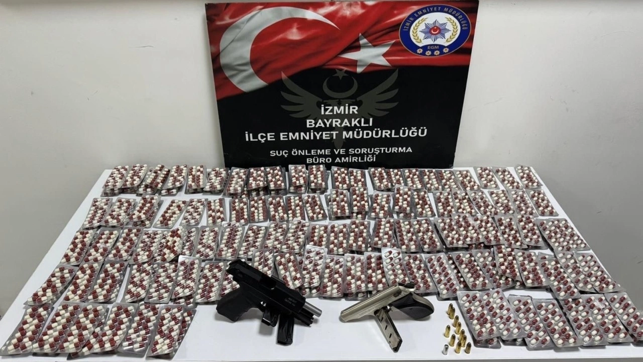 İzmir'de huzur denetiminde firari 5 hükümlü yakalandı