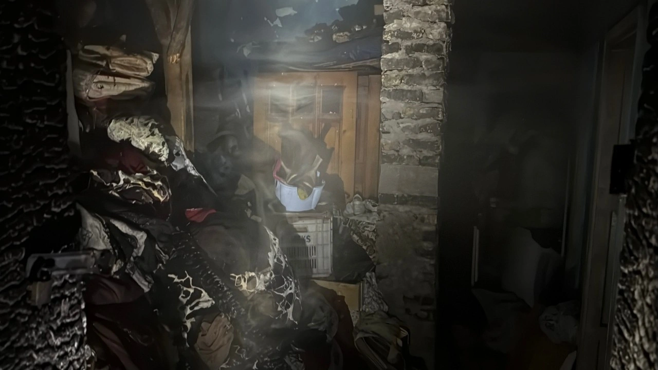 Karabük'te apartman dairesinde feci yangın