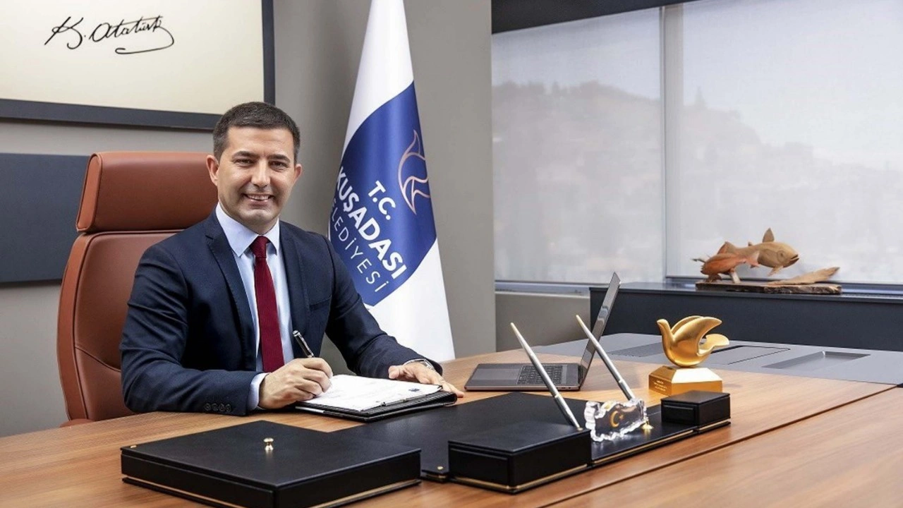 Kuşadası Belediye Başkanı hakkında ‘Görevi kötüye kullanma' suçundan dava