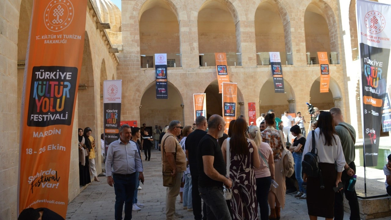Mardin Kültür Yolu Festivali’ne günde 30 bin kişi katılıyor