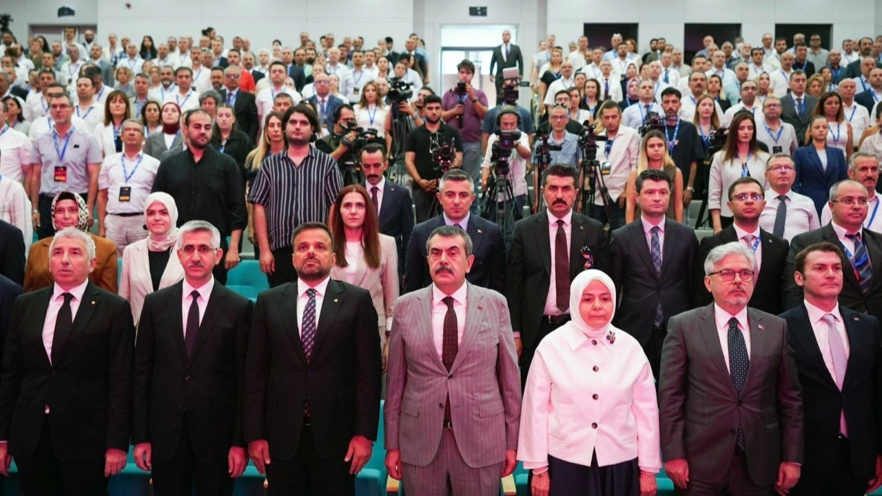 ‘MEB-BiP Öğretmen Bilgi Servisi ve Okul Veli Asistanı’ devrede