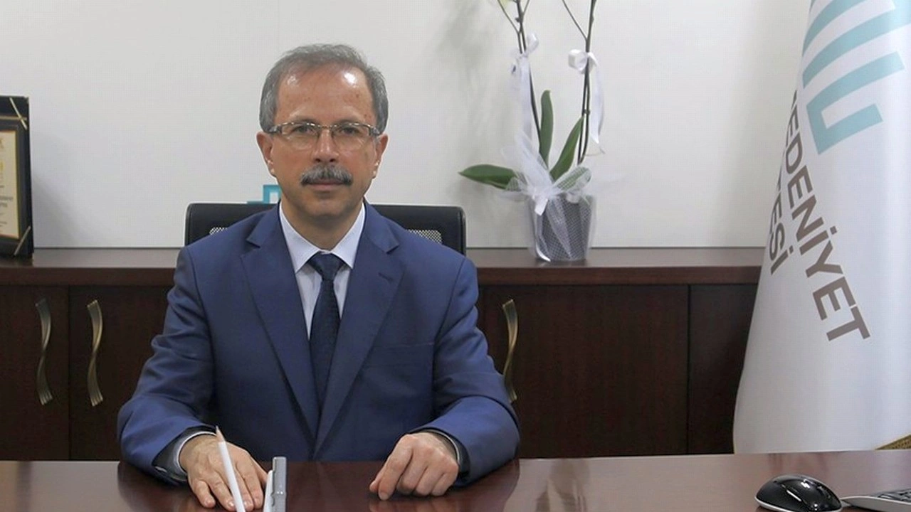 Medeniyet Üniversitesi Rektörü Çelik'ten açıklamalar