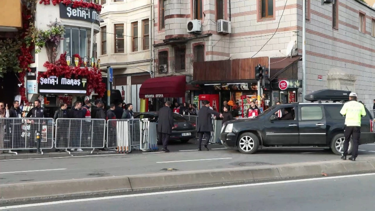 Papa 14’üncü Leo, Beyrut'a uğurlanıyor