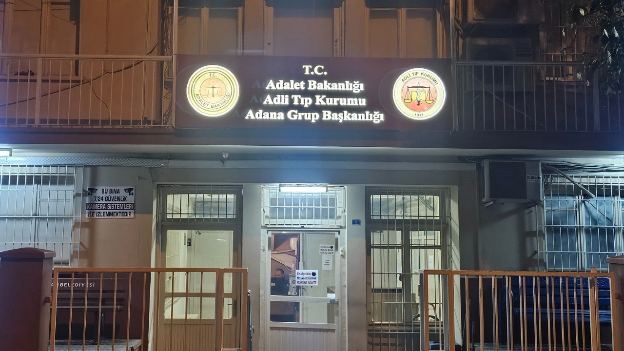 Park yeri tartışmasında komşusunu 7 yerinden vurarak öldürdü