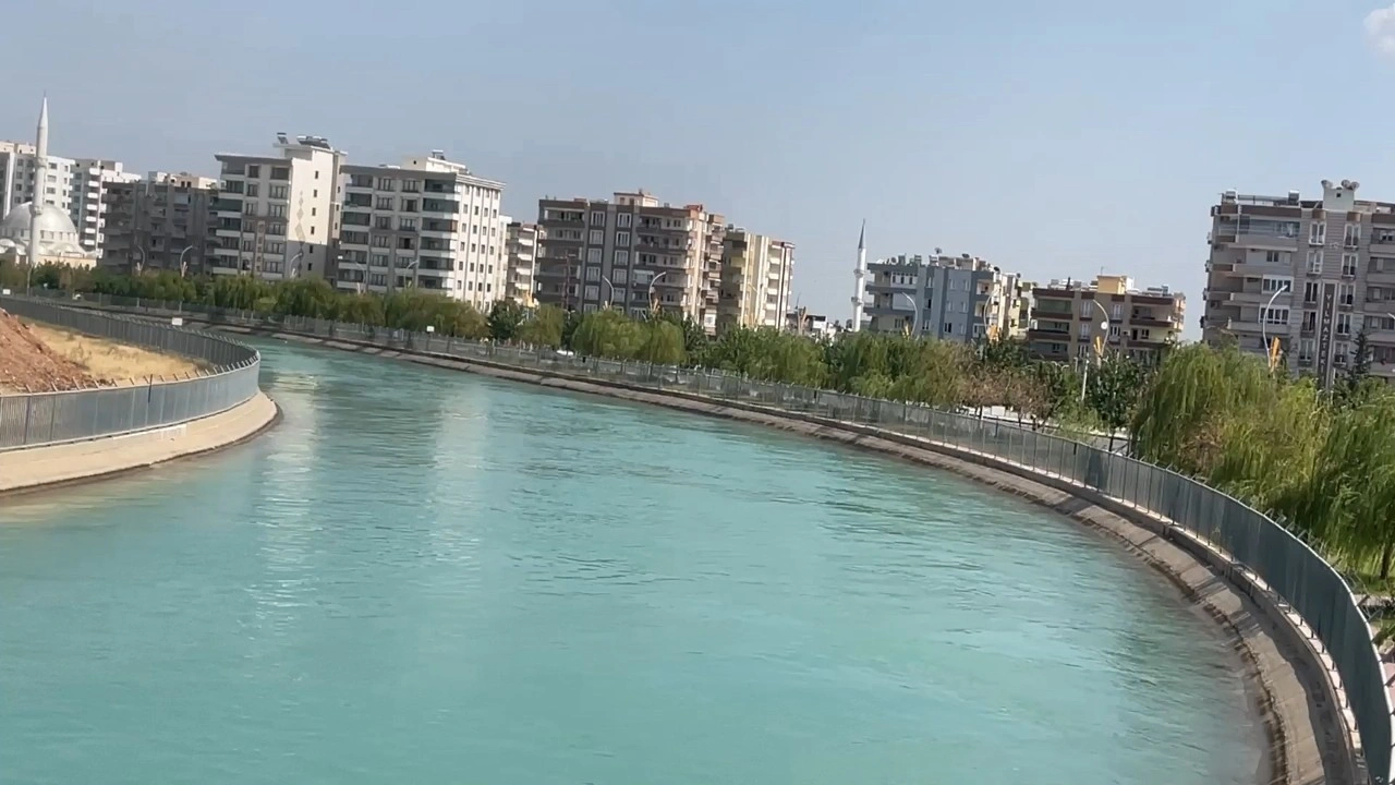 Piknik alanında sulama kanalına düşen 2 çocuk boğuldu