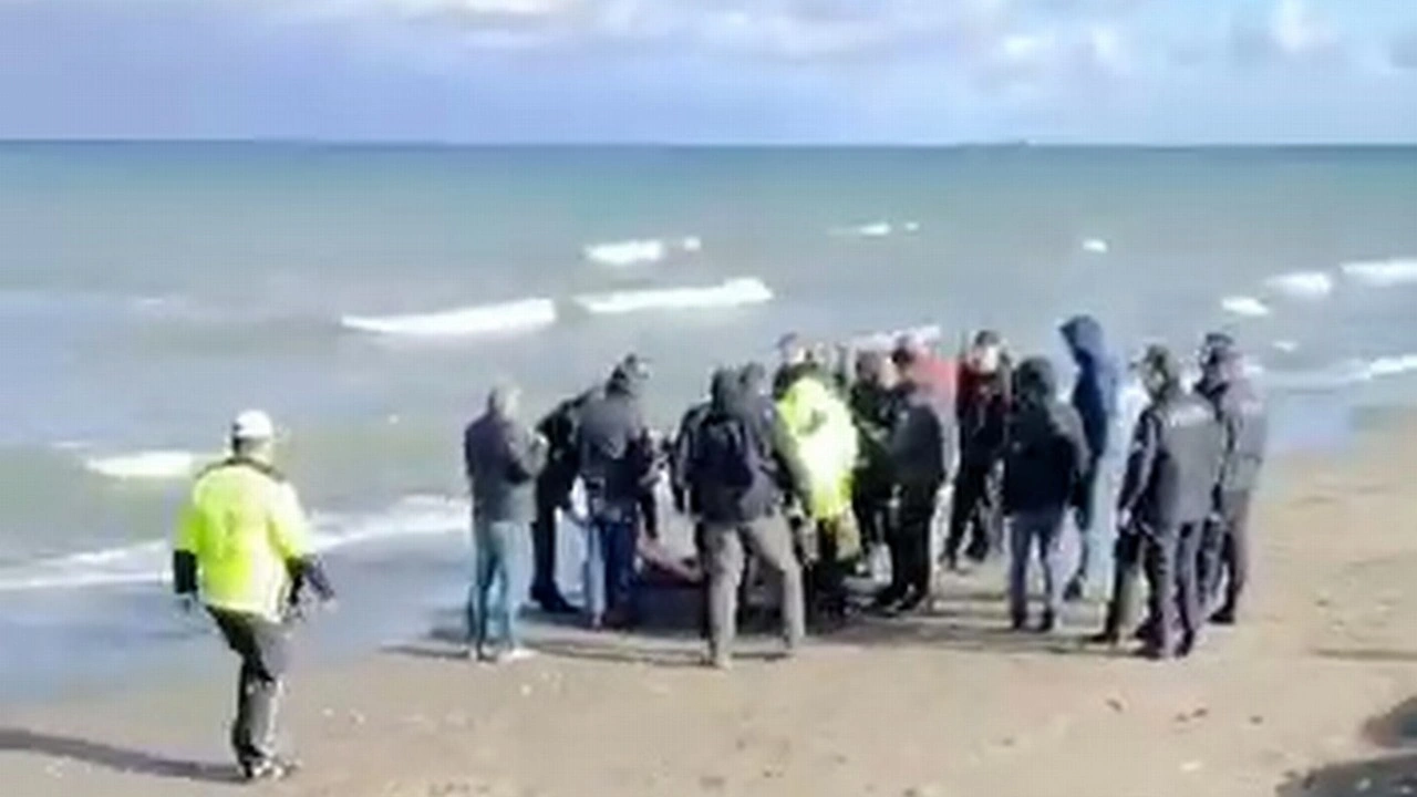 Samsun&rsquo;da denize d&uuml;ş&uuml;p kaybolan kişinin cansız bedenine ulaşıldı