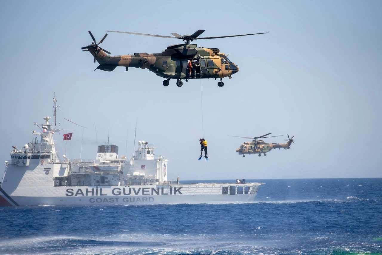Şehit Teğmen Caner Gönyeli Arama Kurtarma Davet Tatbikatı’nın deniz safhası icra edildi