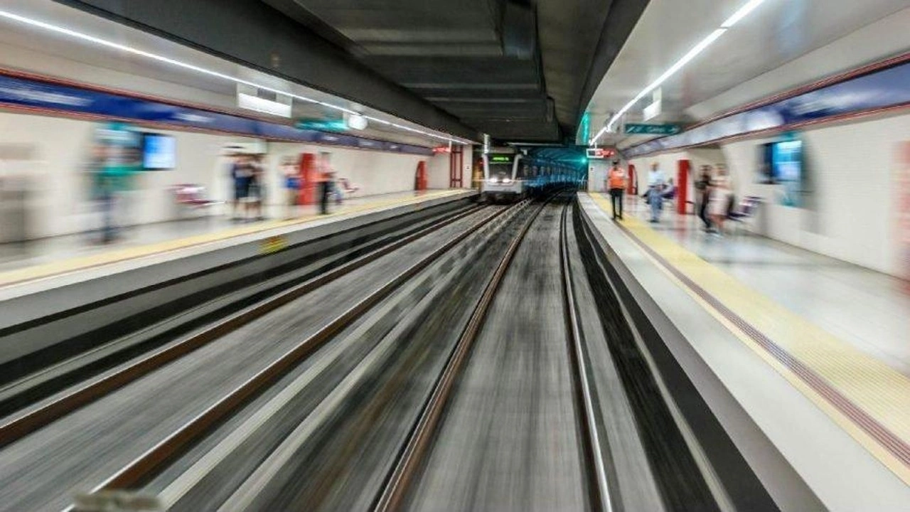 Taksim'deki metro istasyonları geçici süreyle kapatılacak