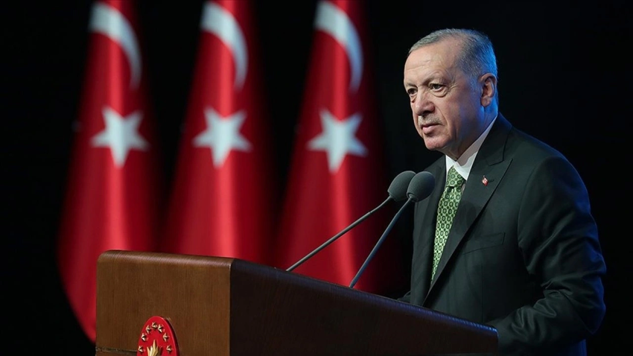 TC Cumhurbaşkanı Erdoğan: Pakistan’a yönelik menfur terör saldırısını lanetliyorum
