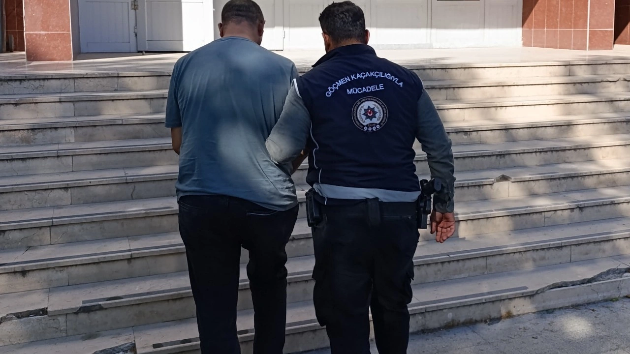 Türkiye’ye kaçak yollardan göçmen sokan firari Kırıkkale’de yakalandı