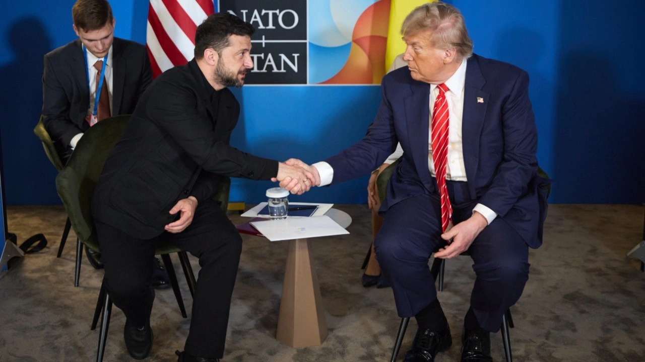 Ukrayna Devlet Başkanı Zelenskiy ile ABD Başkanı Trump, Lahey’de görüştü