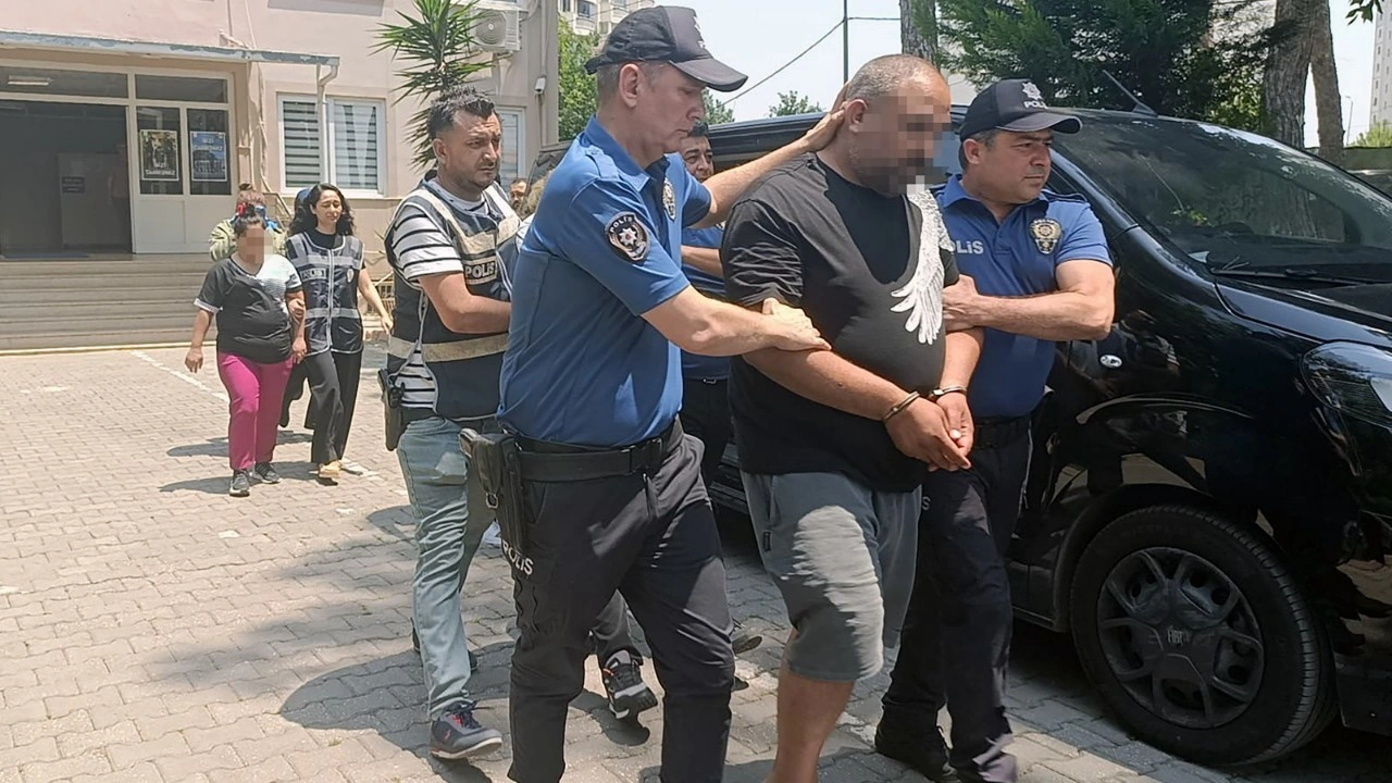 Ürün almak için adreslerine çağırdıkları 13 satıcıyı dolandıran 4 şüpheli tutuklandı!