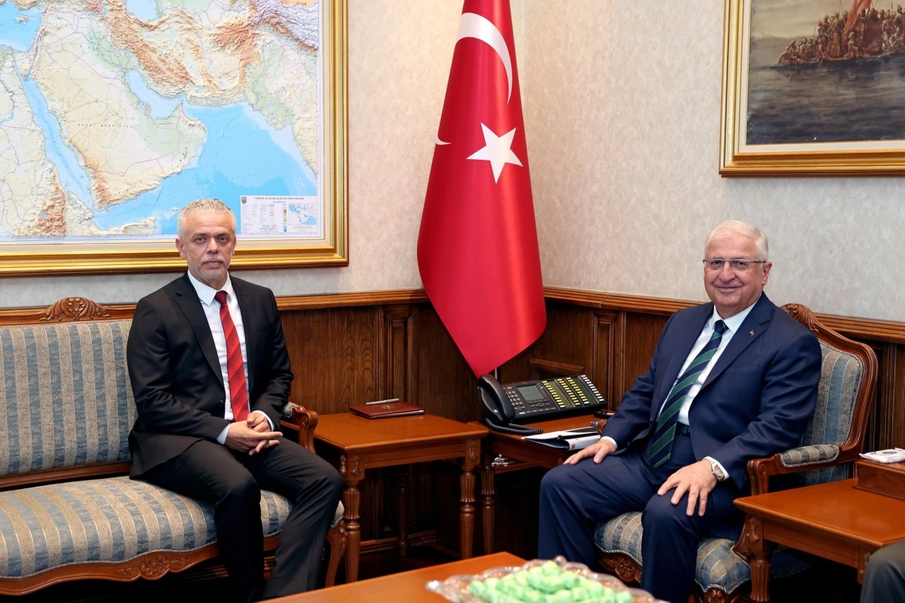 Yaşar Güler, KKTC Ankara Büyükelçisi Korukoğlu'nu kabul etti