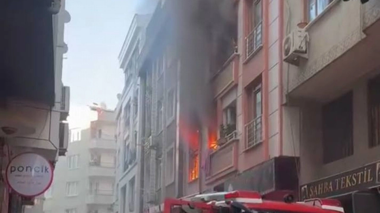 Zeytinburnu’nda korkutan yangın