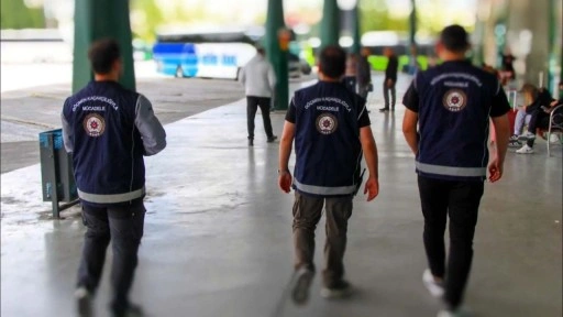 21 göçmen kaçakçılığı organizatörü ve 547 düzensiz göçmen yakalandı