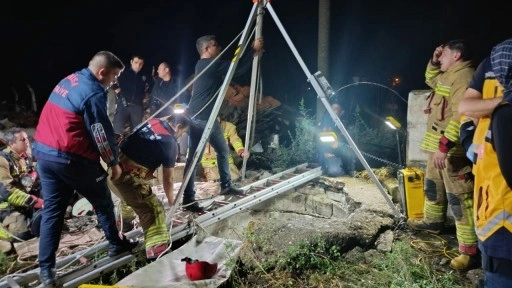3 gündür kayıp olarak aranıyordu, 30 metrelik kuyuda ölü bulundu