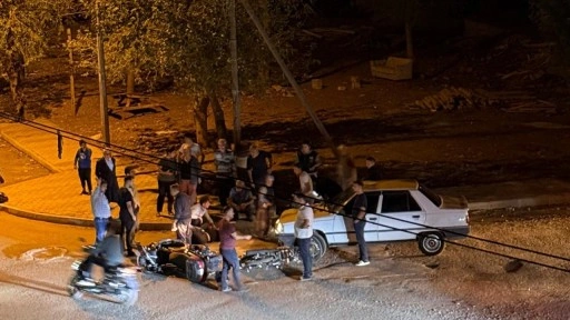 Adana’da iki motosiklet çarpıştı: 2 yaralı