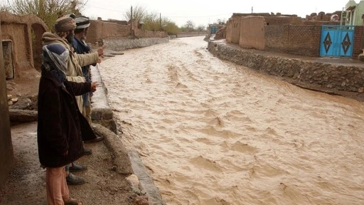 Afganistan'da seller nedeniyle 4 kişi öldü, yüzlerce kişi yerinden edildi