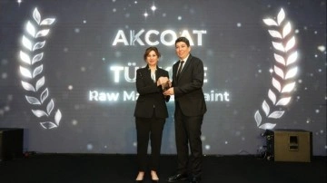 Akcoat 'Değerli İş Ortağı' ödülünün sahibi oldu