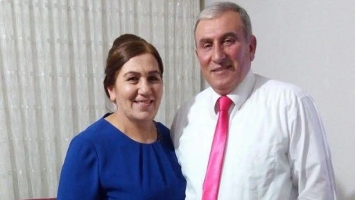 Artvin'de uçuruma yuvarlanan cipteki karı - kocayı ölüm ayırdı