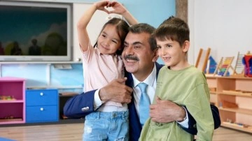 Bakan Tekin, yeni müfredatı onayladı