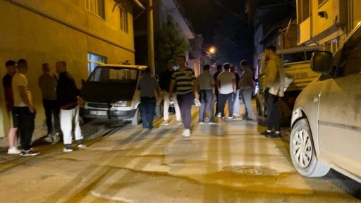 Balta ile sokaklarda dehşet saçan alkollü maganda yakalandı