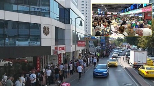 Bin liralık hediye çeki için 8 saat kuyrukta beklediler
