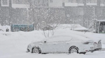 Bitlis merkezde kar kalınlığı 15 santimetre
